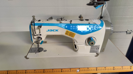 Zdjęcie przedmiotu: JACK A4 lockstitch sewing machine