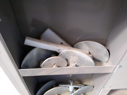 Zdjęcie przedmiotu: Pneumatic press for mounting PMJ-SZ drawers