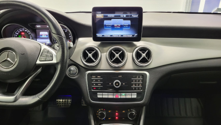 Zdjęcie przedmiotu: Mercedes-Benz CLA 200 7G-DCT AMG Line