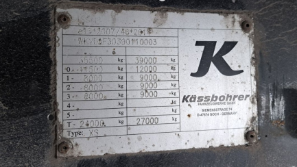 Zdjęcie przedmiotu: KAESSBOHRER MEGA Skrzyniowa