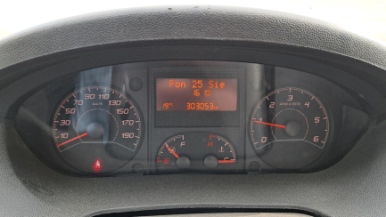 Zdjęcie przedmiotu: Fiat Ducato 35 2.3 M-jet E6 3.5t L4H2 Oświadczenie o utracie DR