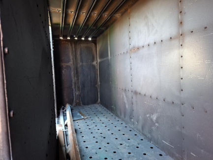 Zdjęcie przedmiotu: Елементи лінії термічного порошкового фарбування WOLMAL + Система ручного нанесення порошкової фарби з вібраційним столом Nordson ENCORE LT – 2 шт.