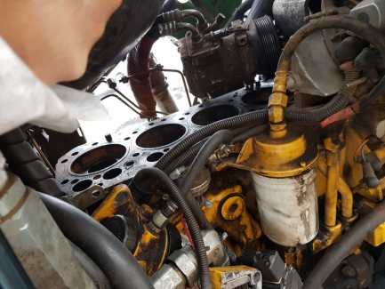 Zdjęcie przedmiotu: Harvester John Deere 770D