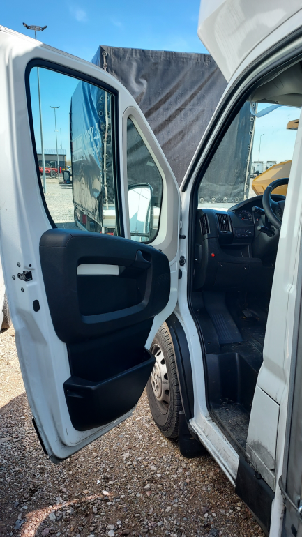 Zdjęcie przedmiotu: Peugeot Boxer 435 L4 Pro2.2 BlueHDi MR`14 E6.2 3.5t