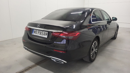 Zdjęcie przedmiotu: Mercedes-benz E 220 d