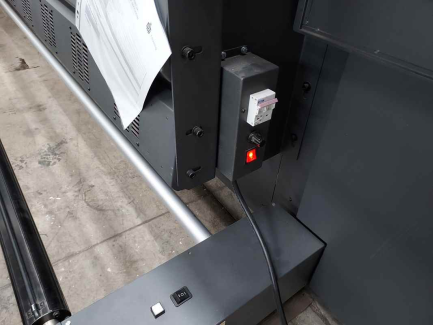 Zdjęcie przedmiotu: FLORA XTRA320K printing plotter