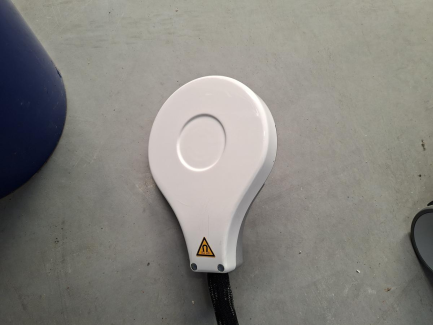 Zdjęcie przedmiotu: Медичний пристрій DEKA SCHWARZY, що використовує електромагнітні поля для нарощування м'язів та формування тіла