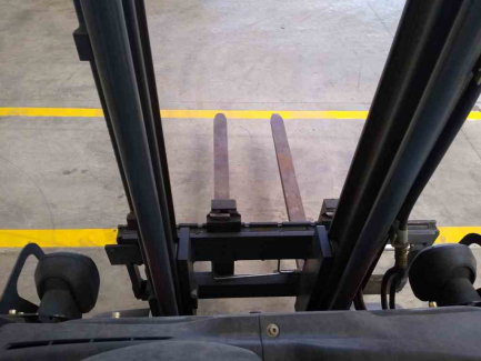 Zdjęcie przedmiotu: Electric pallet truck FENWICK-LINDE E16PH-01