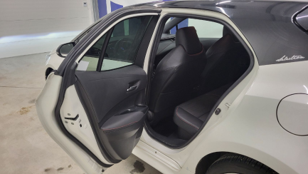 Zdjęcie przedmiotu: Toyota Corolla 2.0 Hybrid Selection