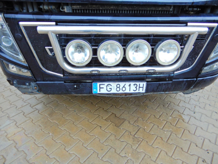 Zdjęcie przedmiotu: AUCTION OF THE DAY Volvo FH 16 700 6x4 Globetrotter Euro 5 with BERGS FOGEN timber body with JONSERED 1080 crane