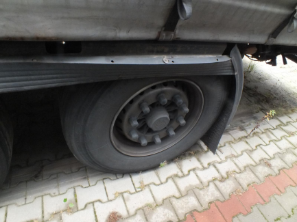 Zdjęcie przedmiotu: KOGEL S24-1 curtain semi-trailer