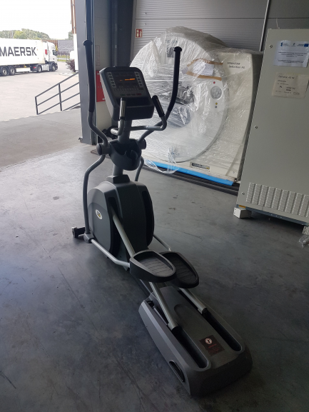 Zdjęcie przedmiotu: Elliptical trainer - Elliptical EP-700