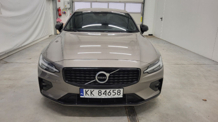 Zdjęcie przedmiotu: Volvo S60 B4 B R-Design aut