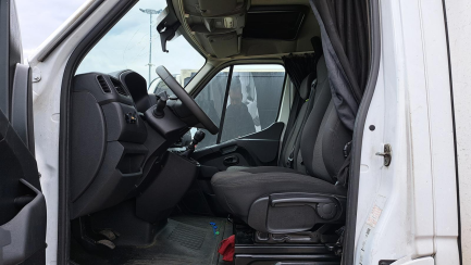 Zdjęcie przedmiotu: RENAULT/DPR MASTER FWD 2.3 dCi E6 3.5t L3H1 Extra S&S+E