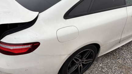 Zdjęcie przedmiotu: Mercedes-Benz E 220 d 238 AMG 4Matic