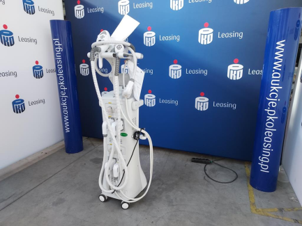 Zdjęcie przedmiotu: Cosmetic device for performing vacuum massage with additional participation of rolls, radio waves and LED light STUDIO FIGURA Beauty Contour