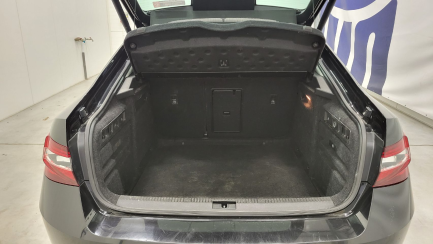 Zdjęcie przedmiotu: Skoda Superb 2.0 TDI L&K DSG