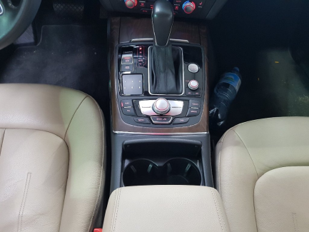 Zdjęcie przedmiotu: Audi A6