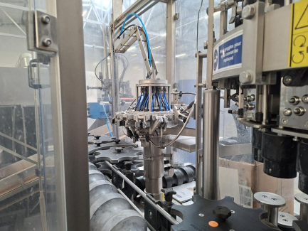 Zdjęcie przedmiotu: Linia rozlewnicza do piwa RAVECO TR480-16