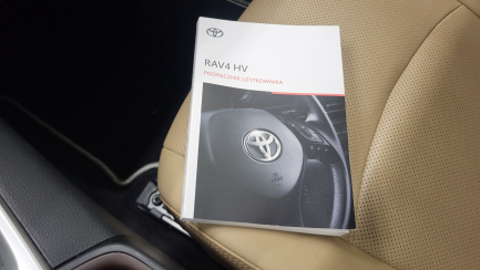 Zdjęcie przedmiotu: Toyota RAV4 2.5 Hybrid Executive 4x4