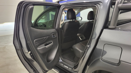 Zdjęcie przedmiotu: Mitsubishi L200 2.2 d DC Stark Basic aut Oświadczenie o utracie DR