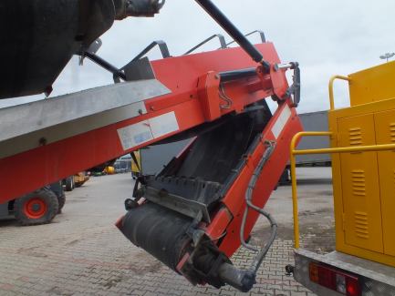 Zdjęcie przedmiotu: SANDVIK QJ341 self-propelled jaw crusher