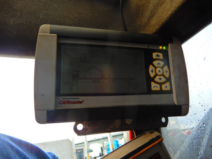 Zdjęcie przedmiotu: AUCTION OF THE DAY Volvo FH 16 700 6x4 Globetrotter Euro 5 with BERGS FOGEN timber body with JONSERED 1080 crane