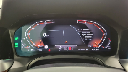 Zdjęcie przedmiotu: BMW 330i Luxury Line aut