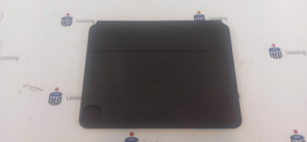 Zdjęcie przedmiotu: Apple iPad Pro 11" Tablet Wi-Fi 256GB - Space Gray Manufacturing Code: MXDC2FD/A + Apple Magic Keyboard for 11" iPad Pro (2nd Generation) Manufacturing Code: MXQT2Z/A