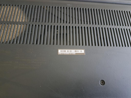 Zdjęcie przedmiotu: LENOVO THINKPAD P1 Gen 3 laptop 15.6'' Intel Xeon W-10855M 2.8 GHz / NVIDIA Quadro T2000 / 1000 GB SSD / 32 GB RAM