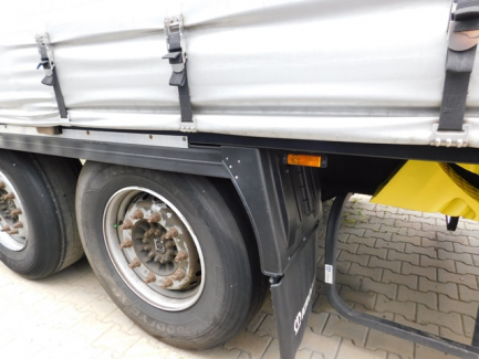 Zdjęcie przedmiotu: KRONE SD Curtain semitrailer