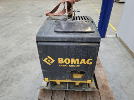 Zdjęcie przedmiotu: Реверсивна віброплита BOMAG BPR 45/45