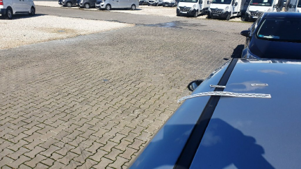 Zdjęcie przedmiotu: Opel CORSA-E Hatchback