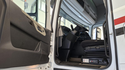 Zdjęcie przedmiotu: Ford F-MAX 500 12.7 TDCi E6d 18.0t