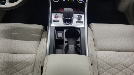 Zdjęcie przedmiotu: Jaguar XF 2.0 D200 mHEV AWD HSE