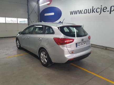 Zdjęcie przedmiotu: Kia CEE'D 1.6 CRDi M