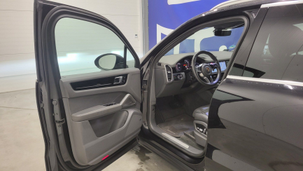 Zdjęcie przedmiotu: Porsche Cayenne
