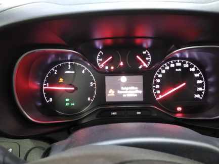 Zdjęcie przedmiotu: Opel Combo Life Essentia S&S