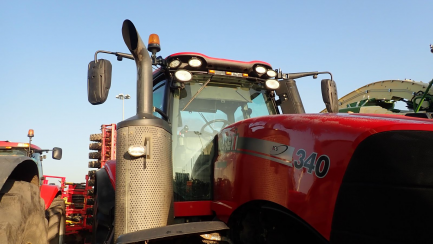 Zdjęcie przedmiotu: CASE Magnum 340 NFC farm tractor