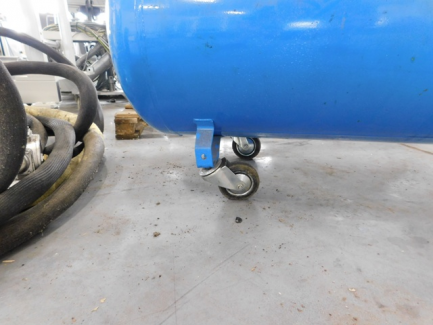 Zdjęcie przedmiotu: A set for spraying and polyurethane injection