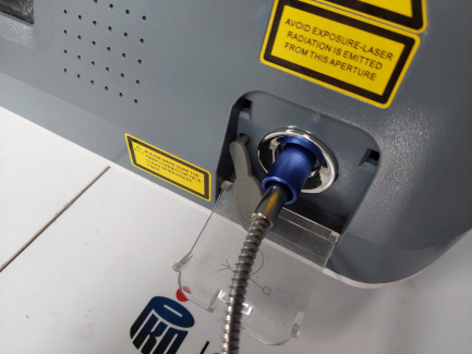 Zdjęcie przedmiotu: Wuhan Gigaa Diode Medical Laser Optronics Technology Co. Velas II-30A