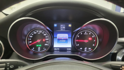 Zdjęcie przedmiotu: Mercedes-benz C 200 4-Matic 7G-TRONIC