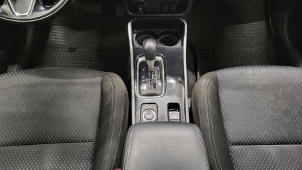Zdjęcie przedmiotu: Mitsubishi Outlander 2.0 Intense Comfort 4WD CVT