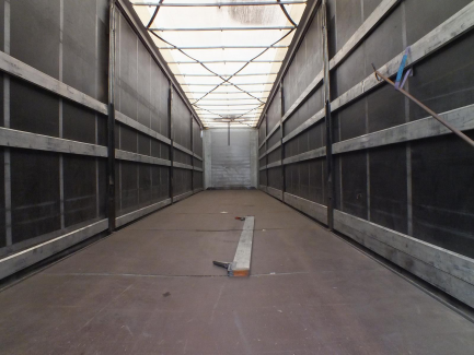 Zdjęcie przedmiotu: FLIEGL SZS320 Curtain semi-trailer