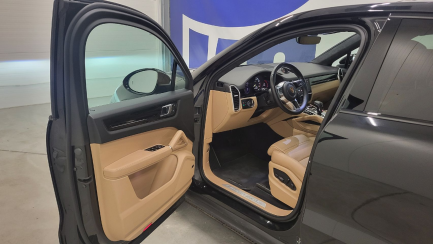 Zdjęcie przedmiotu: Porsche Cayenne Coupe E-Hybrid Platinum Edition