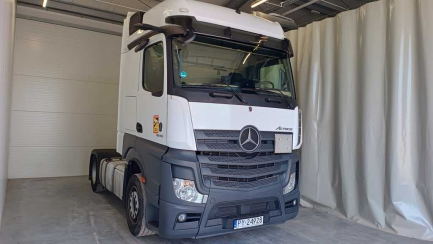 Zdjęcie przedmiotu: Mercedes-Benz Actros 1845 LS E6 18.0t Tampering with the odometer reading