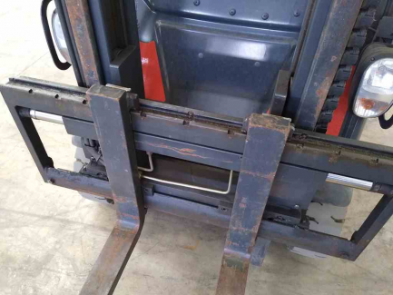 Zdjęcie przedmiotu: Electric pallet truck FENWICK-LINDE E16PH-01