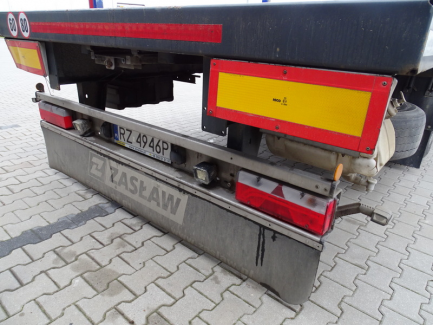 Zdjęcie przedmiotu: ZASŁAW D-651A platform semitrailer