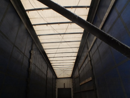 Zdjęcie przedmiotu: KRONE SD Curtain trailer