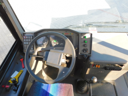 Zdjęcie przedmiotu: Renault Carrier Medium LR 210